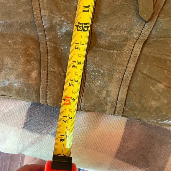 Large tote by Oryany, EUC. - Picture 14 of 16